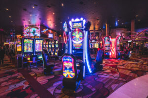 Which is Better: Online or Land-Based Casinos?